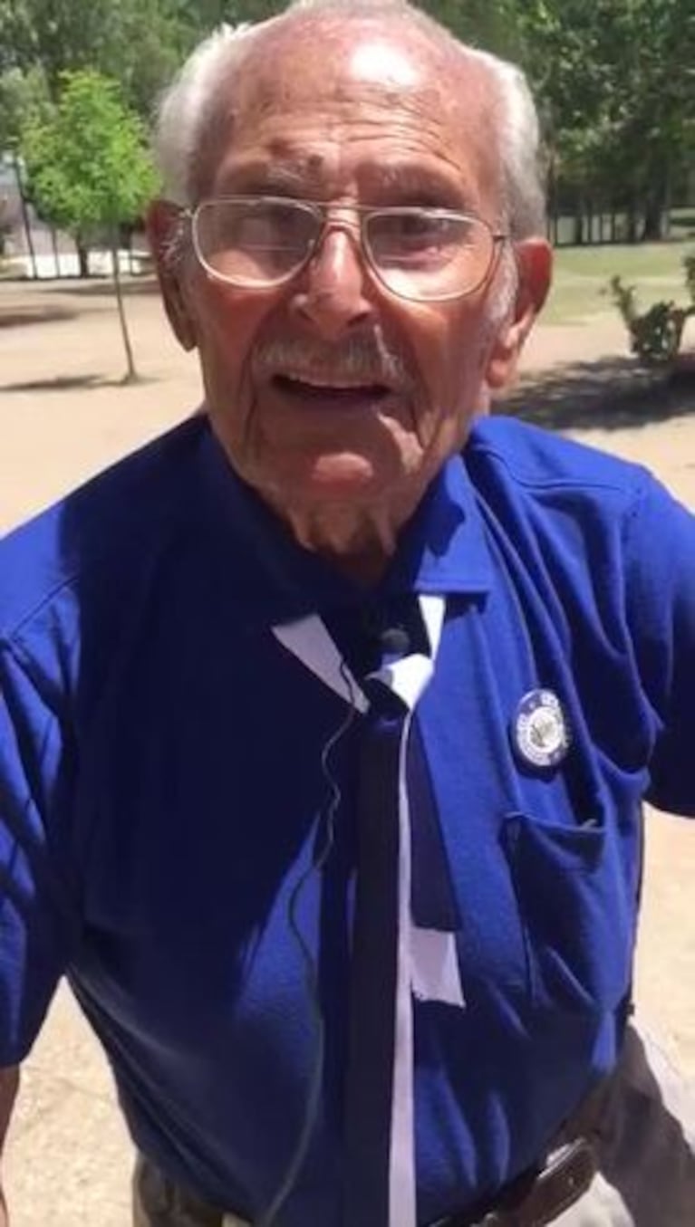 Paco Cabasés votó a los 101 años