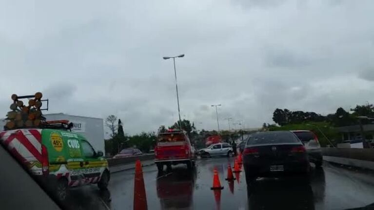 Un choque múltiple provocó demoras en avenida La Voz del Interior
