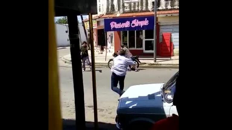 Una balacera dejó heridos en Villa Libertador