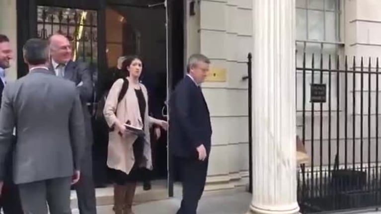 El escrache a Marcos Peña en Estados Unidos