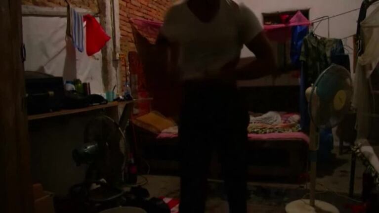 El albañil chino que hace fitness en la obra