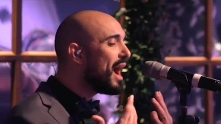 Messi agradeció a Abel Pintos por cantar en la boda