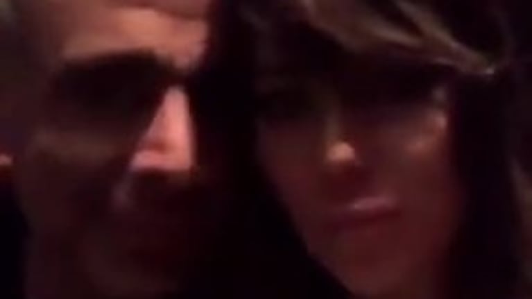 Karina Jelinek, muy cariñosa con un hombre
