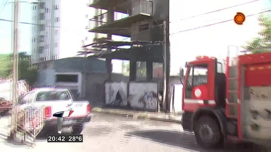 Vecinos sospechan del incendio en barrio Güemes