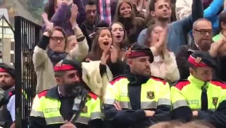 El llanto de los policías de Cataluña