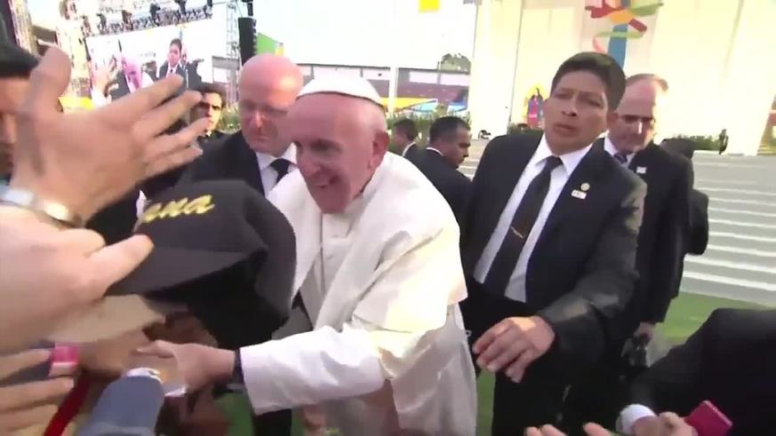 "No seas egoísta", el enojo de Francisco en México
