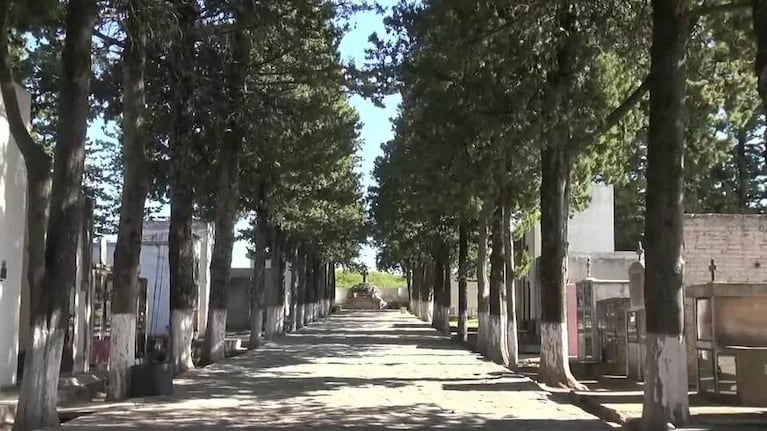 Misterio por ruidos extraños en un ataúd
