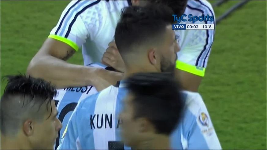 El llanto de Messi tras la final perdida ante Chile