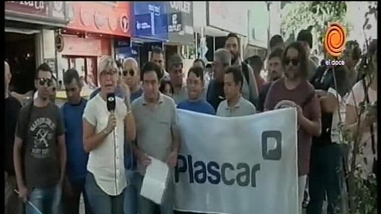 Proyectan convertir a Plascar en una cooperativa