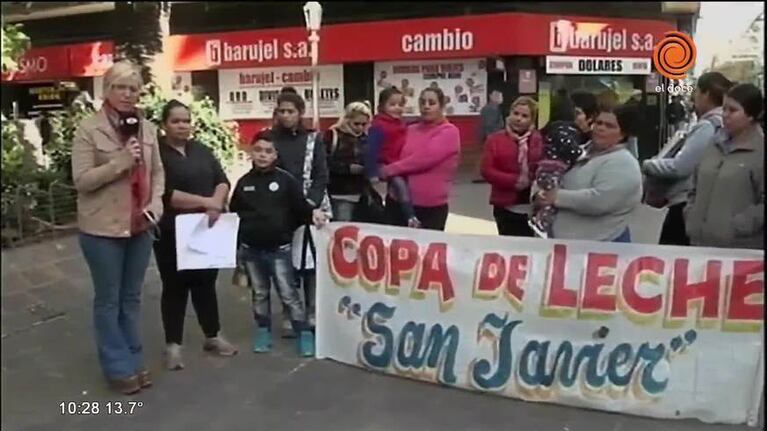 Denuncian a Barrios de Pie por corte de mercadería