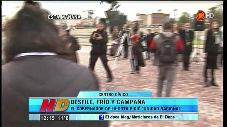 De La Sota y Mestre en el desfile patrio