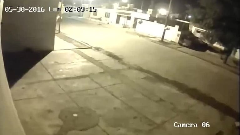 Robo registrado: rompepuertas en acción