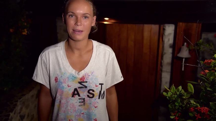 Caroline Wozniacki se desnudó para hacer un body paint