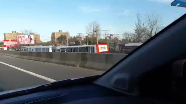 Los colectivos que llevaron militantes al acto de Cristina