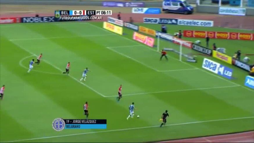 Primer gol de Velázquez contra Estudiantes