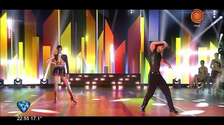 El cha cha pop de Melina Lezcano