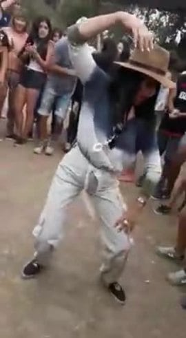 El perreo de la maestra y su alumno