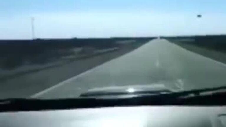 El director de tránsito que se filmó a 190 km/h