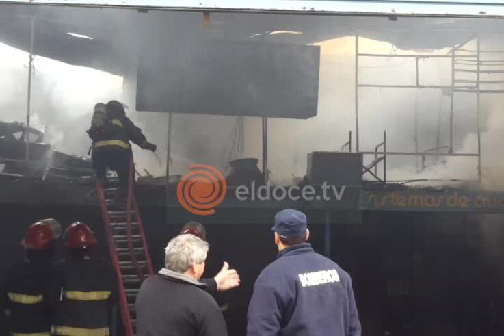 Fuego en un taller de Cofico