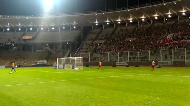 Así insultaron a Caranta los hinchas de Instituto