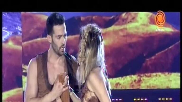 Anchipi se anima a la polémica barra del bailando