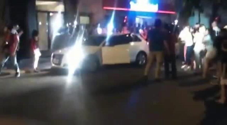 Cristina Kirchner fue insultada por sus vecinos