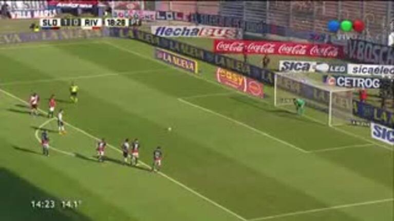 De penal, Driussi pone el empate para River