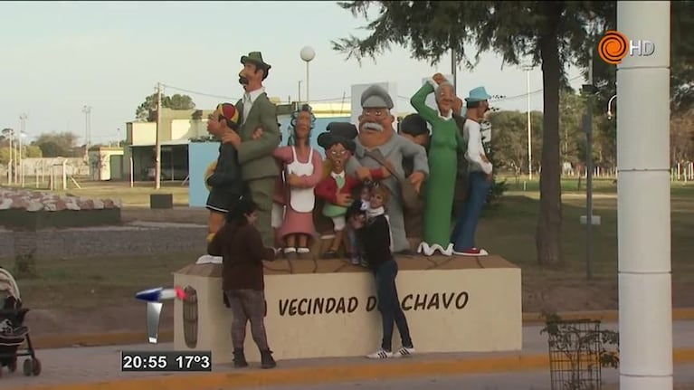Los personajes del Chavo generan polémica en la campaña de Pilar