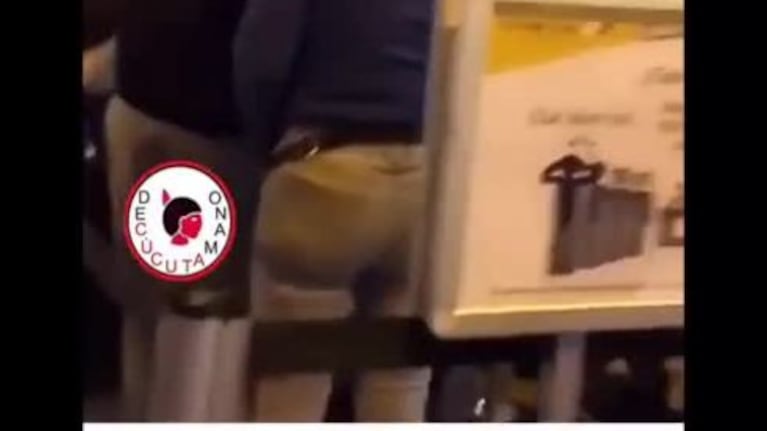 Hizo un escándalo cuando pescó a los amantes