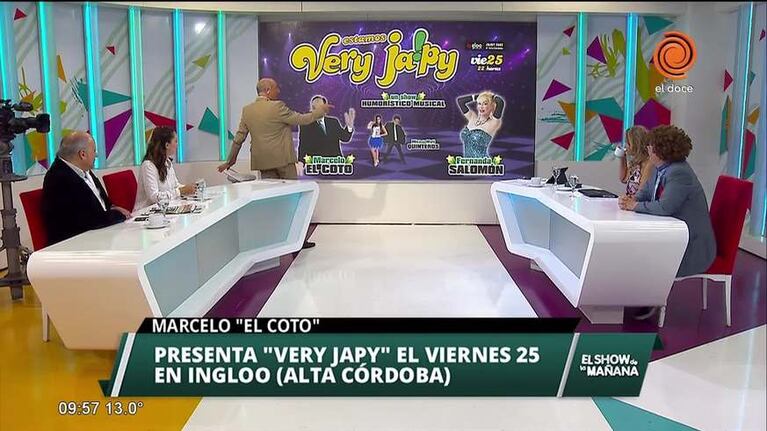 Instantes de humor con "Johny Maleta"