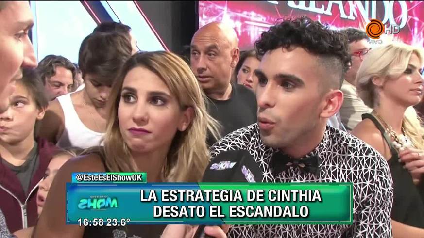 Polémica estrategia de Cinthia Fernández