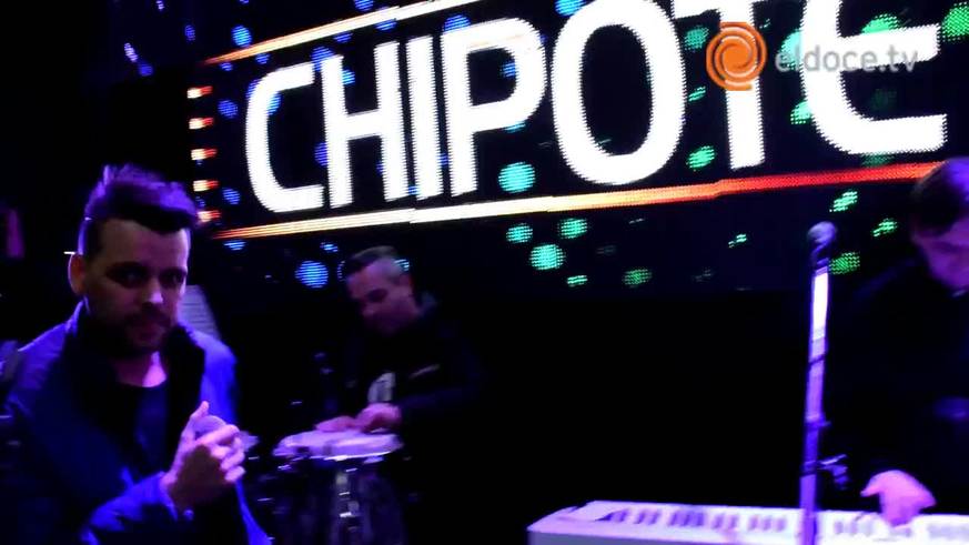 En el ensayo de Chipote, Nico cantó "Tan natural"