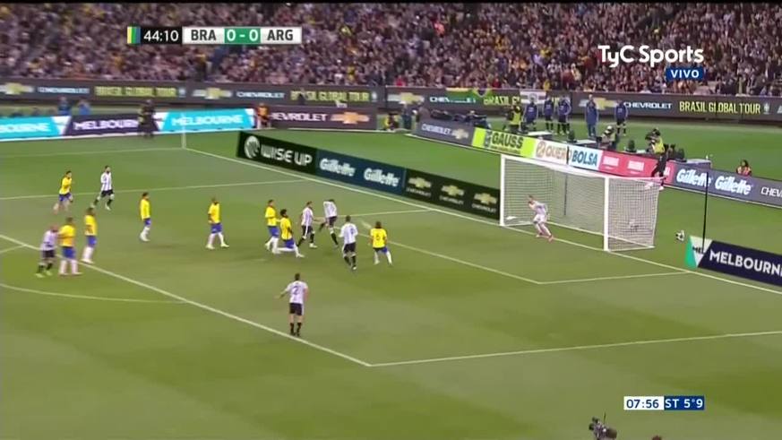 Gol de Gabriel Mercado para Argentina contra Brasil