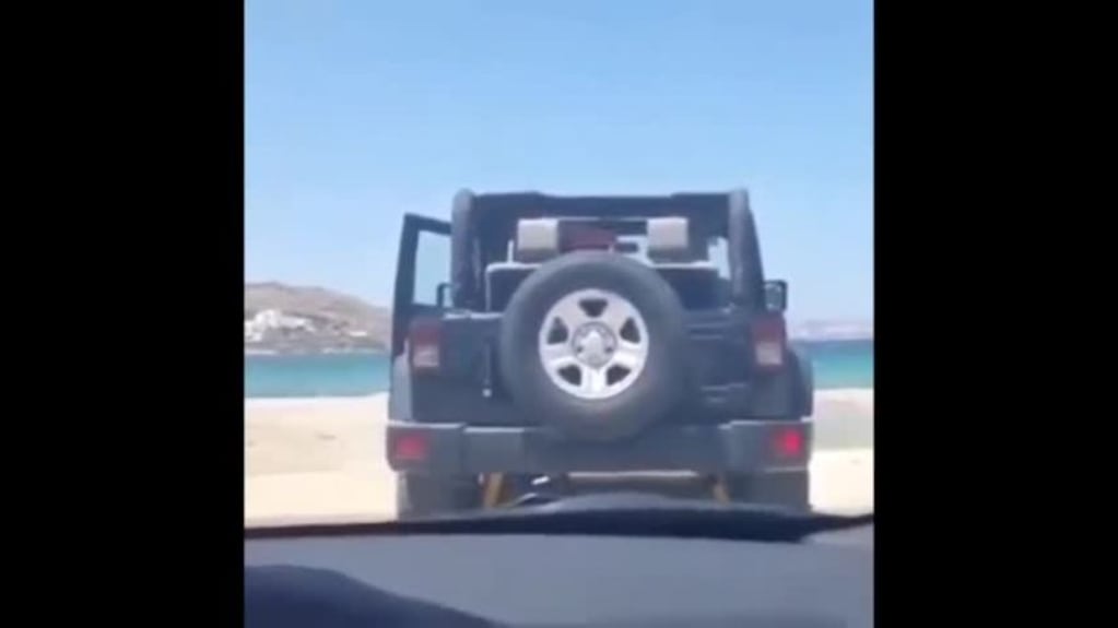  El video de Lindsay Lohan y Egor Tarabasov peleando en la playa