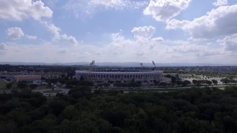 El Kempes desde el aire, antes de Argentina-Bolivia