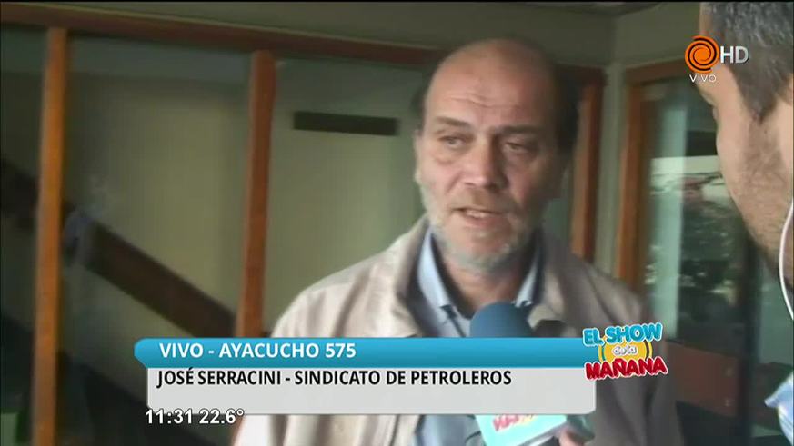 Motoqueros sin casco no cargan nafta: oposición de Petroleros