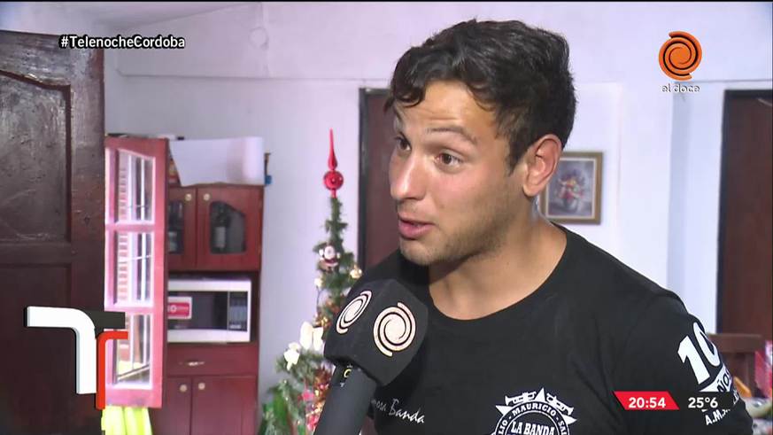El "chico del oso" vuelve a conmover con otra movida solidaria
