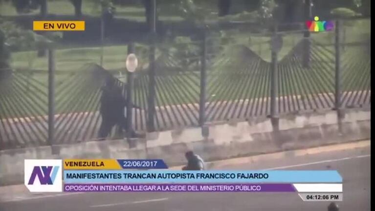 Venezuela: el momento en el que mataron a un opositor