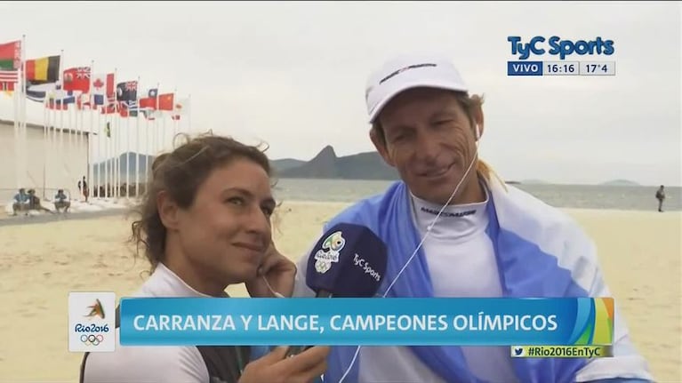 La emoción de Lange y Carranza tras el oro