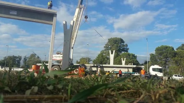 Construcción de la pasarela