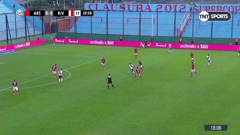 El pibe Palacios puso el 1 a 0 para River