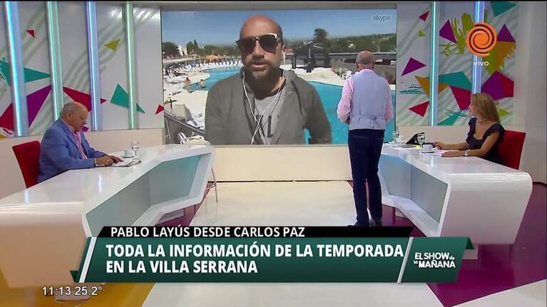 Flavio Mendoza se protege de una acosadora