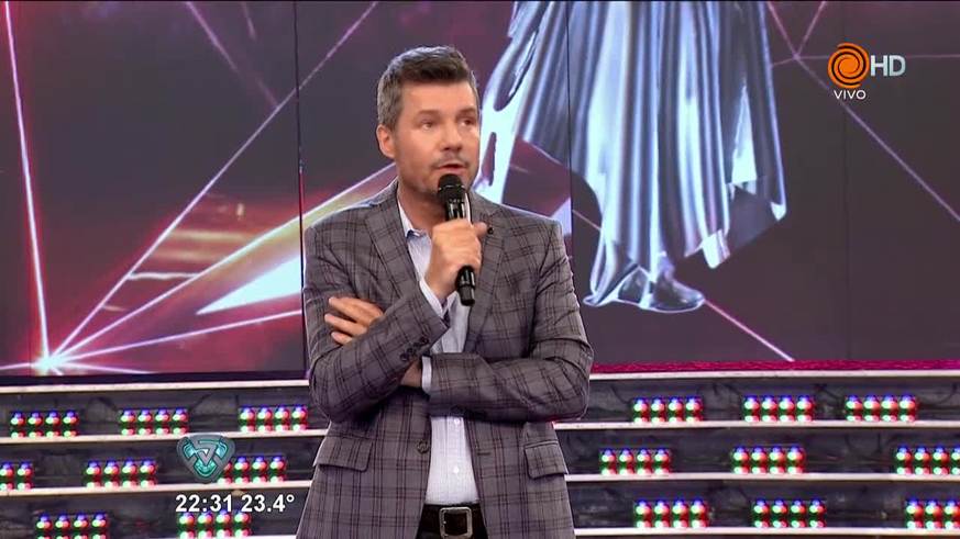 Tinelli, al borde del llanto tras el papelón en AFA