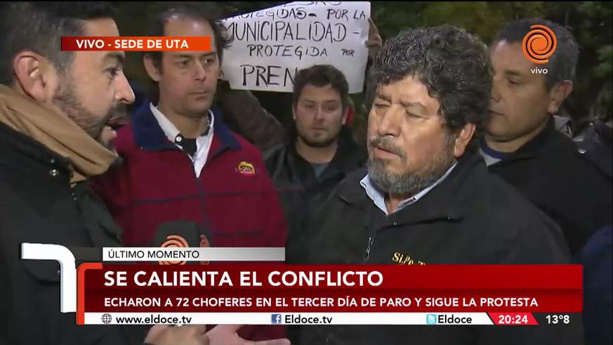 Taxistas se solidarizan con los choferes de colectivos en la protesta