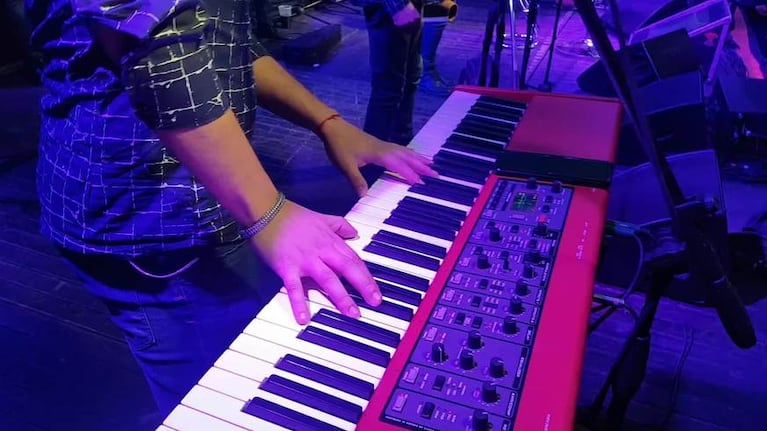 Ulises la rompió en el baile del recuerdo en Villa Retiro