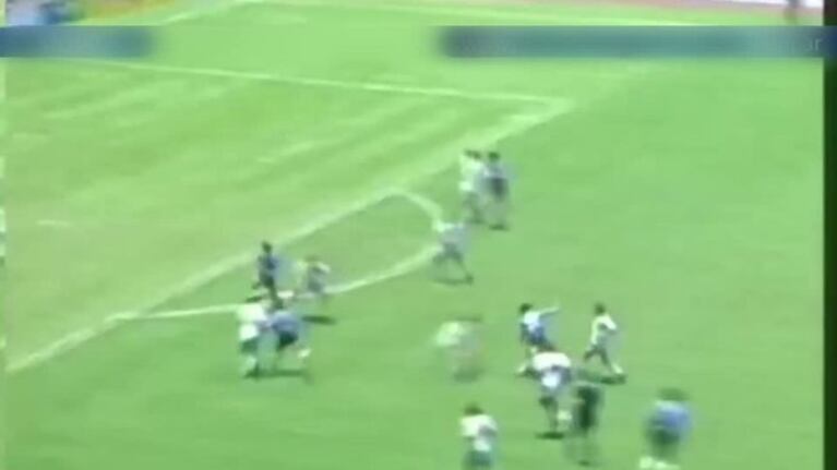 Los dos goles de Maradona a Inglaterra en México 86