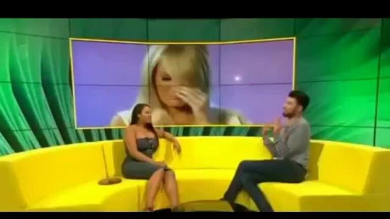 Se le rompió el vestido cuando bailaba en la tele