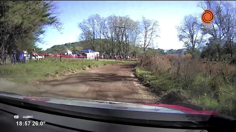 Rally: el impactante accidente de Kris Meeke
