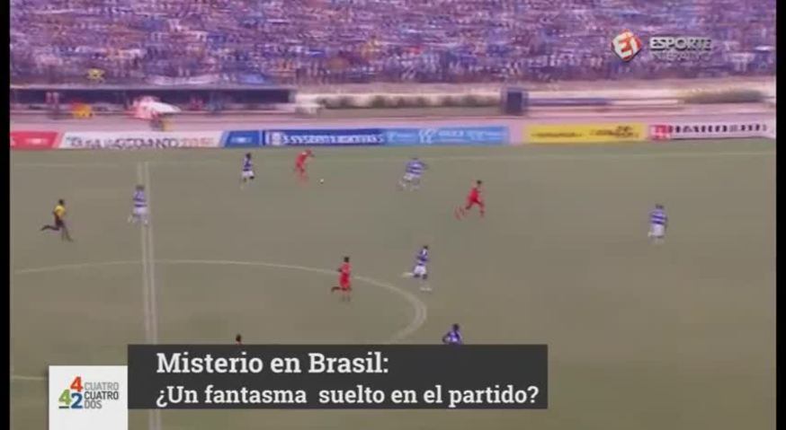 Un fantasma jugó al fútbol