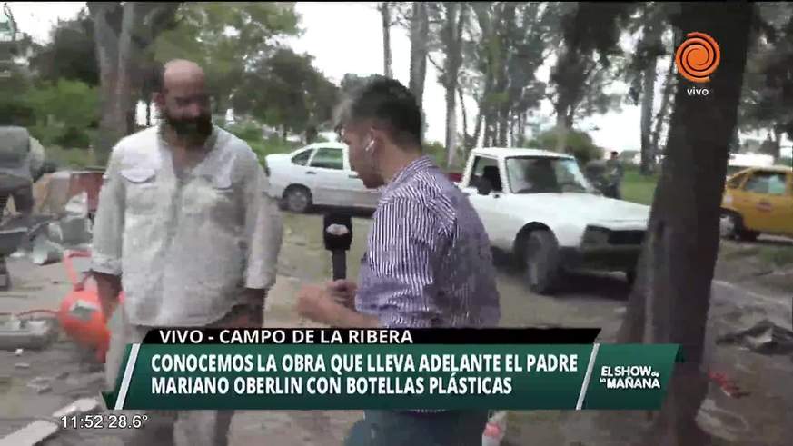 Planta recicladora con botellas plásticas